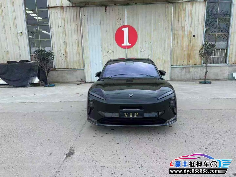 24年蔚来ET5轿车