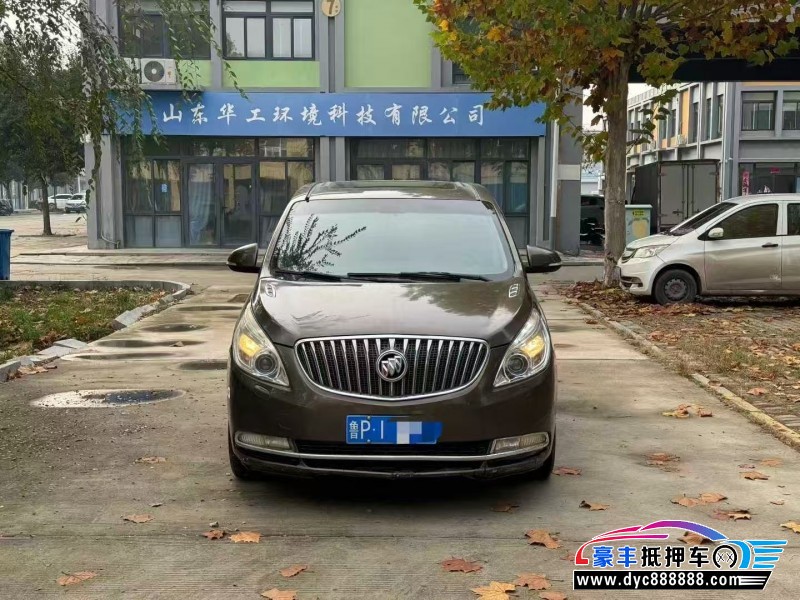 15年别克GL8轿车