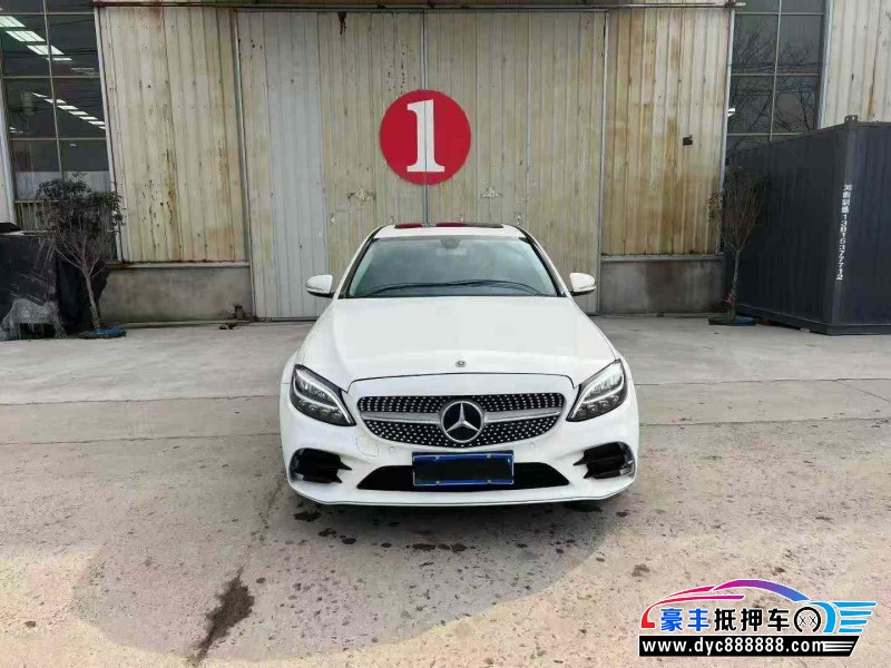 抵押车出售19年奔驰C轿车