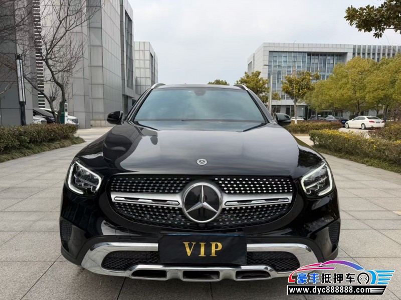 抵押车出售21年奔驰GLC轿车