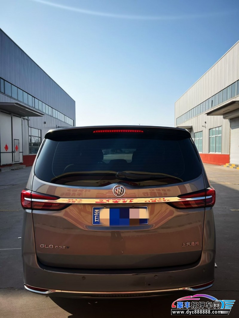 22年别克GL8轿车抵押车出售