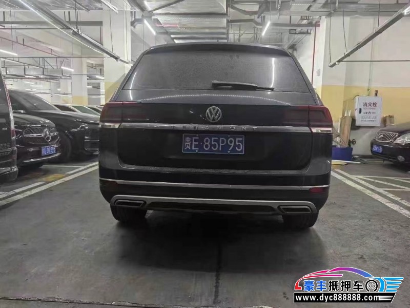 18年大众途昂轿车抵押车出售