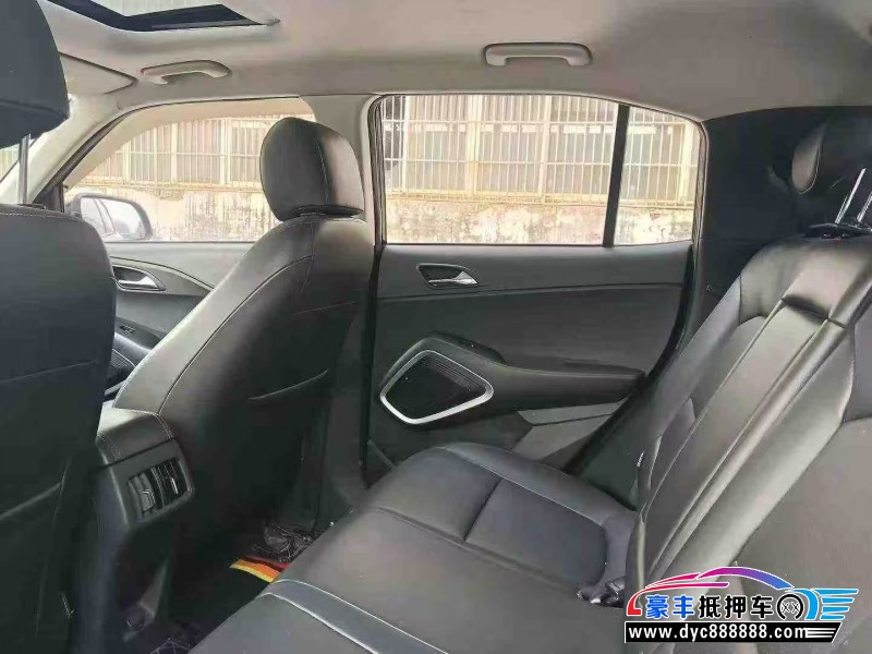 18年现代ix35轿车抵押车出售