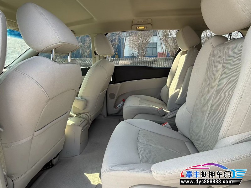 22年别克GL8轿车抵押车出售