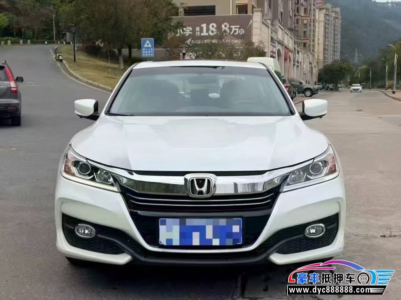 抵押车出售18年本田雅阁轿车