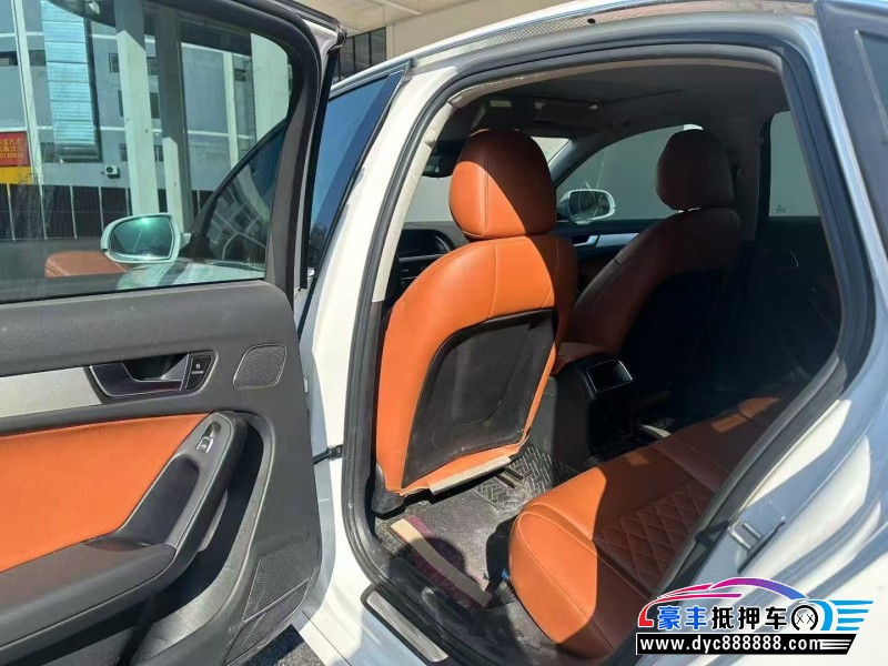 14年奥迪A4L轿车抵押车出售