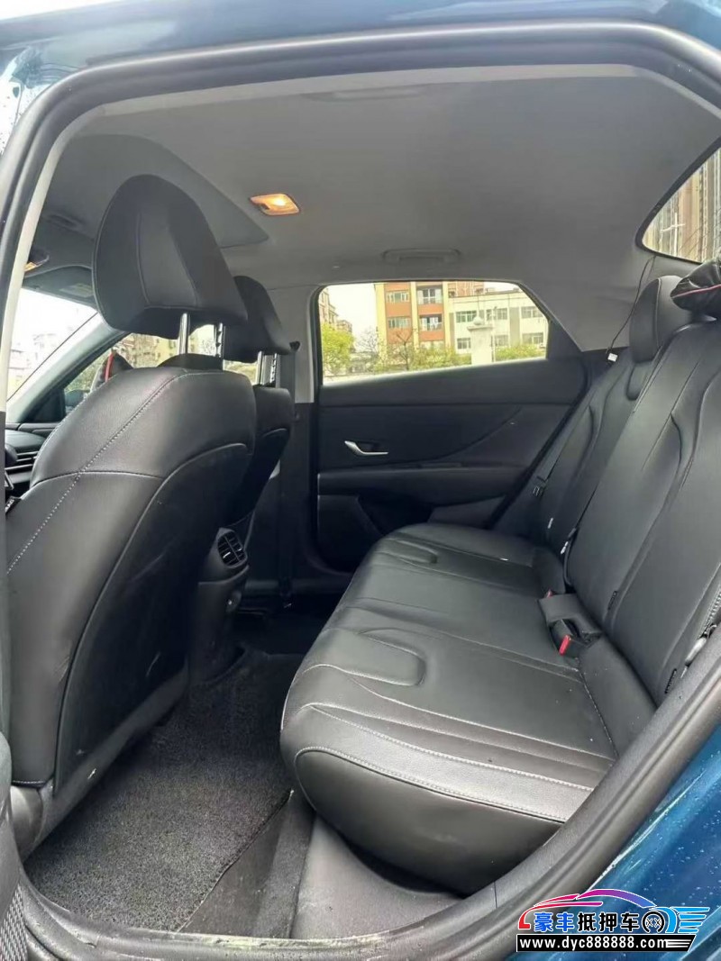 23年现代伊兰特轿车抵押车出售