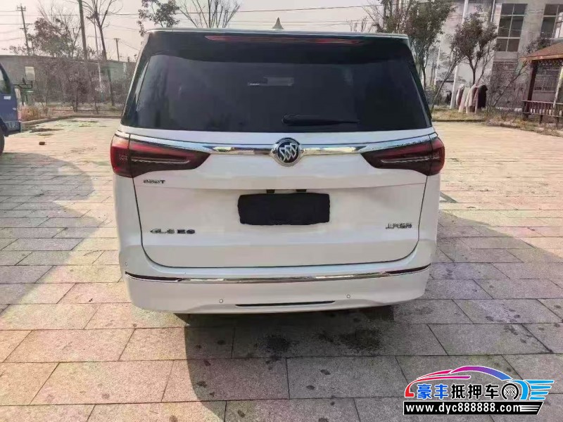 22年别克GL8轿车抵押车出售
