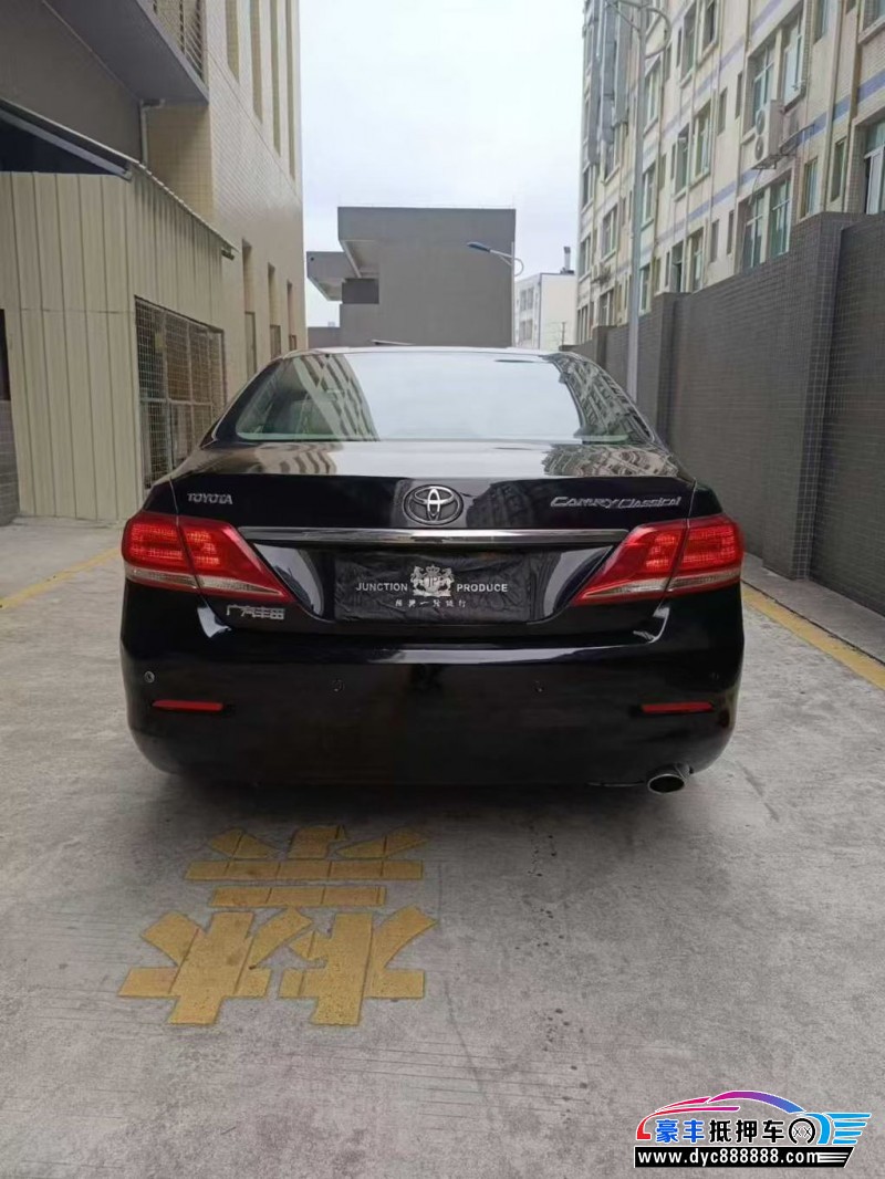 15年丰田凯美瑞轿车抵押车出售