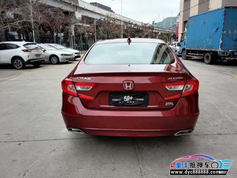 21年本田雅阁轿车抵押车出售