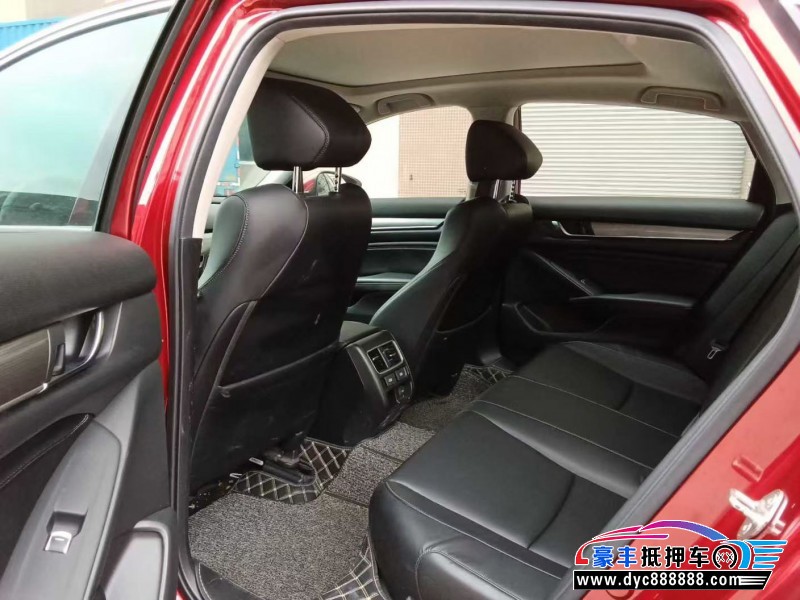 21年本田雅阁轿车抵押车出售