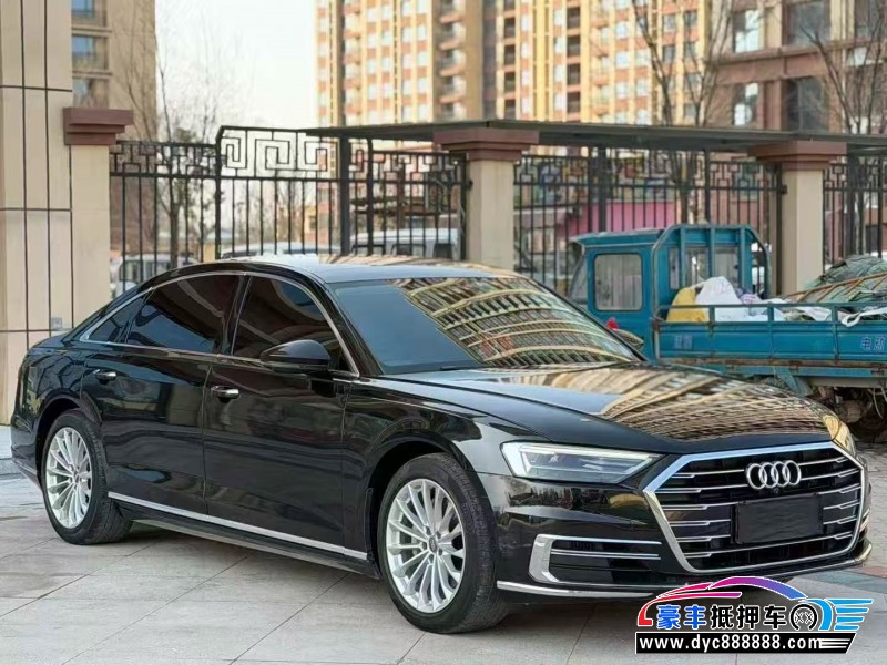 20年奥迪A8轿车抵押车出售