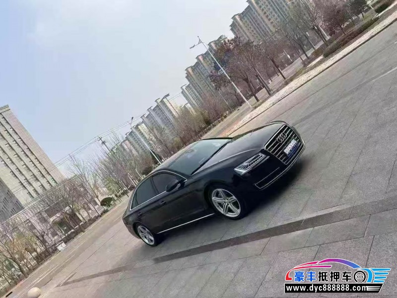 13年奥迪A8轿车抵押车出售