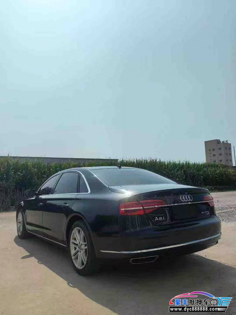 17年奥迪A8轿车抵押车出售