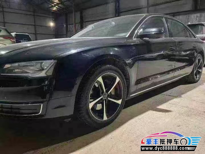 15年奥迪A8轿车抵押车出售