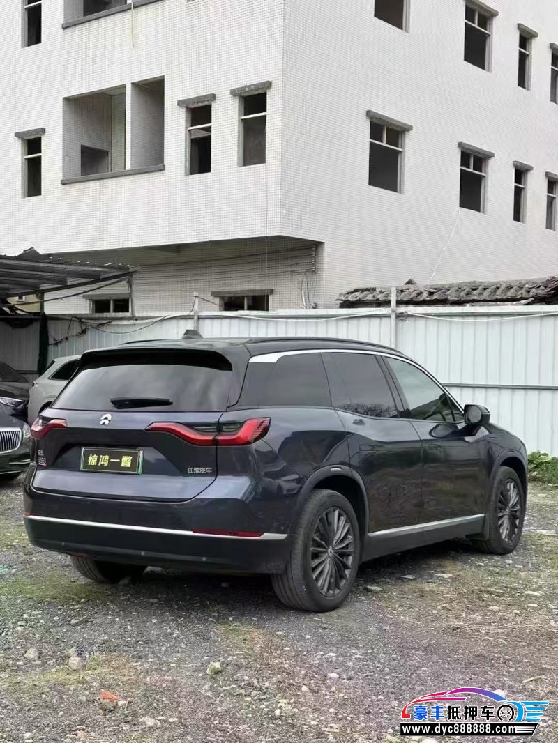 22年蔚来ES8轿车抵押车出售