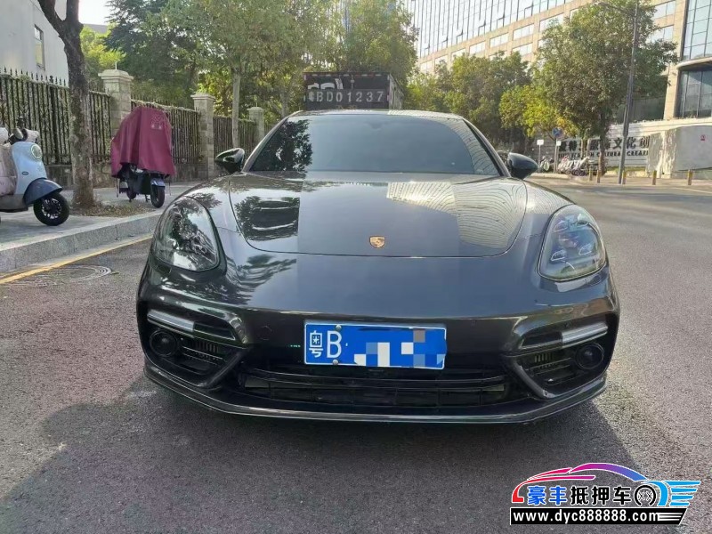 抵押车出售18年保时捷帕纳梅拉轿车
