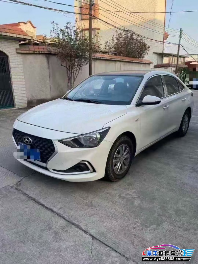 19年现代悦动轿车抵押车出售