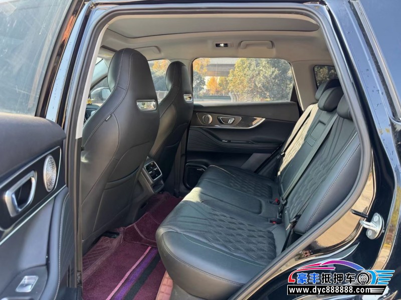 23年奇瑞瑞虎7轿车抵押车出售