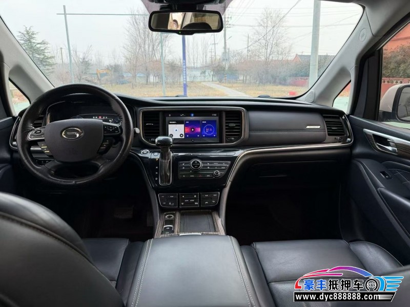 19年传祺M8轿车抵押车出售