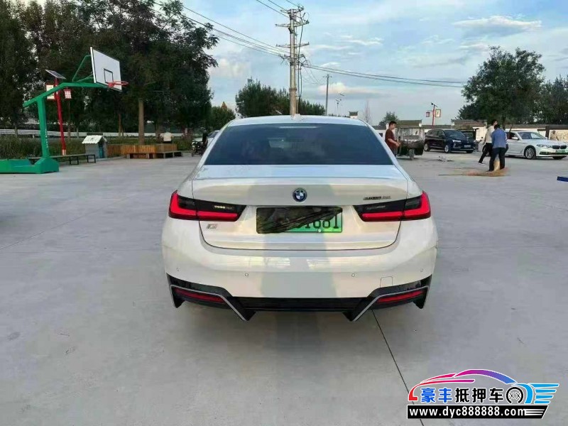 24年宝马i3轿车抵押车出售