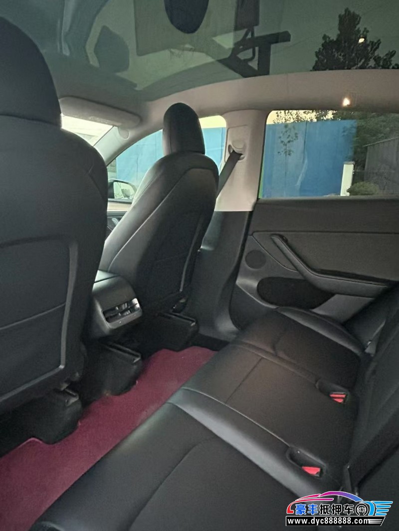 22年特斯拉Model Y轿车抵押车出售