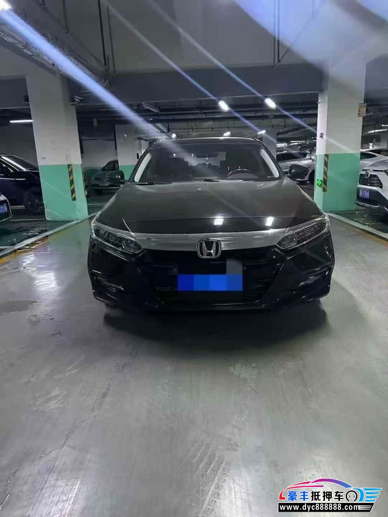 抵押车出售19年本田雅阁轿车