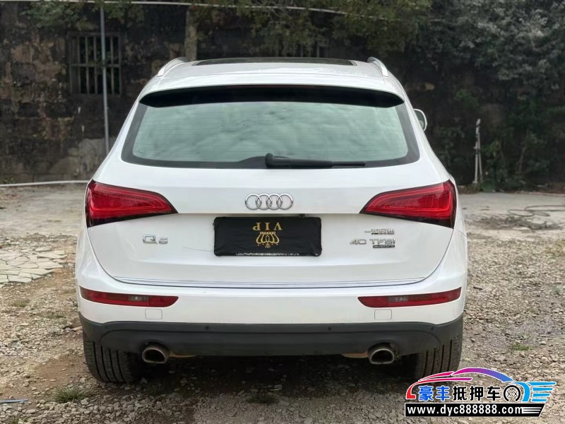 17年奥迪Q5轿车抵押车出售
