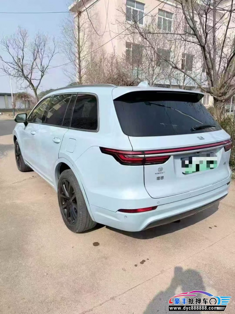 20年理想ONE轿车抵押车出售