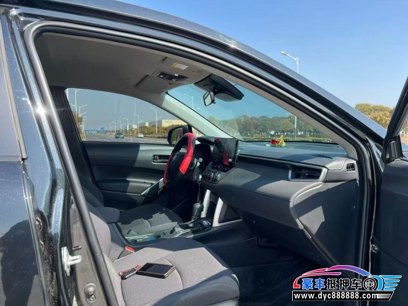 25年丰田卡罗拉轿车抵押车出售