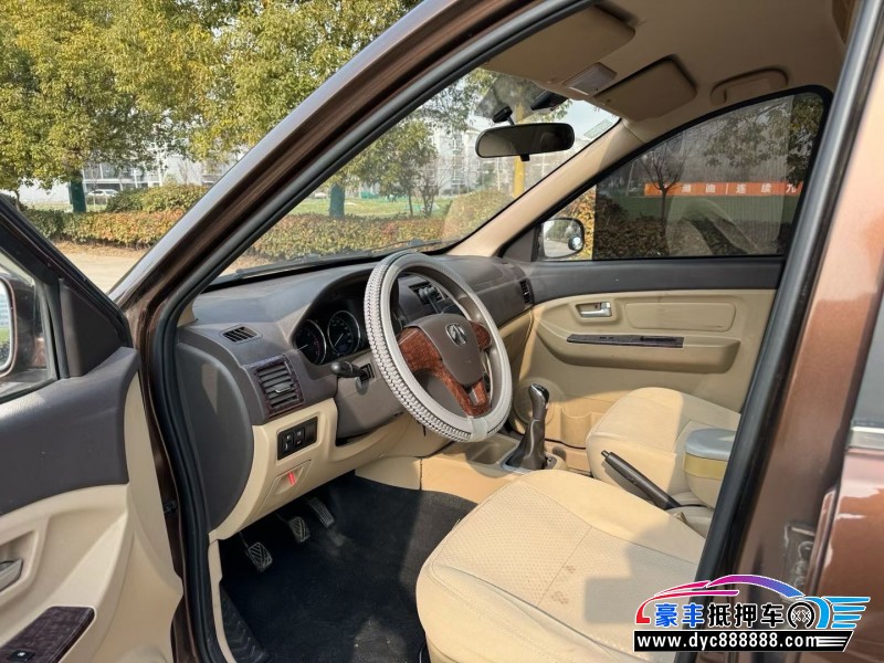 16年北汽威旺M30轿车抵押车出售