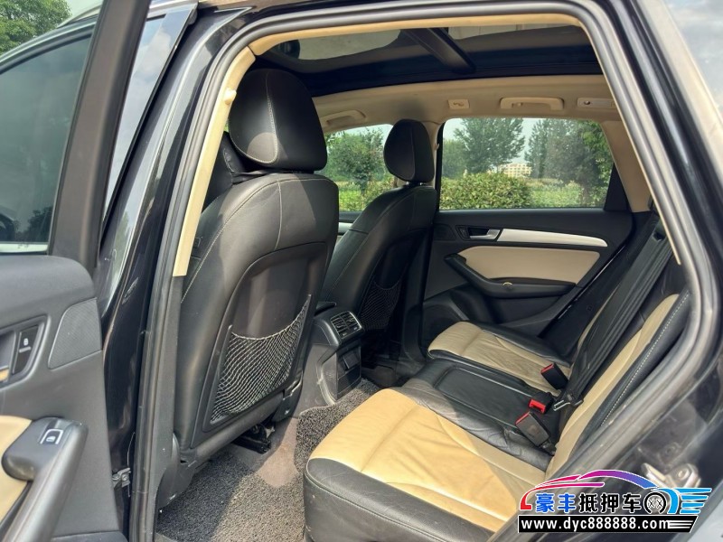 15年奥迪Q5轿车抵押车出售