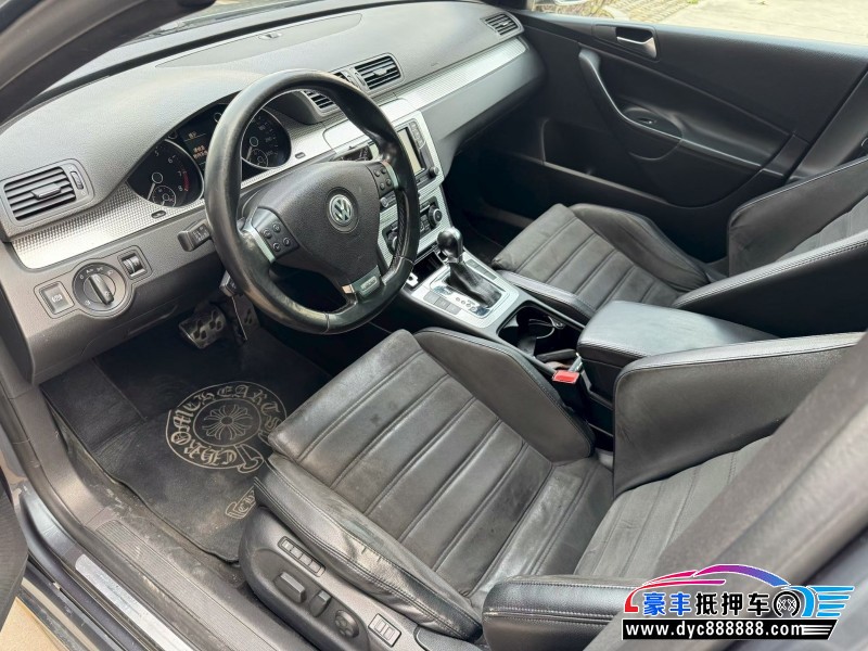 11年大众R36轿车抵押车出售