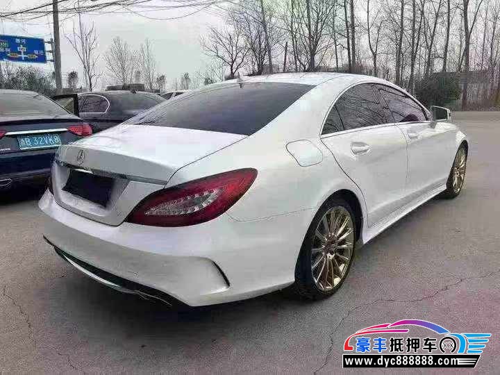 17年奔驰CLS轿车抵押车出售