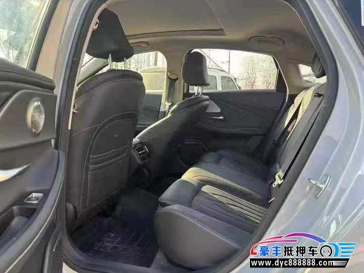 25年奇瑞艾瑞泽轿车抵押车出售