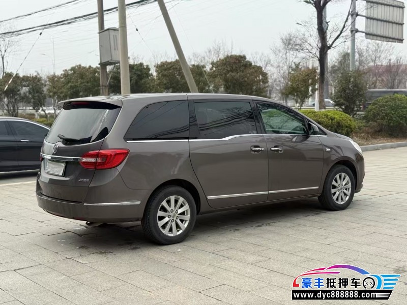 18年别克GL8轿车抵押车出售