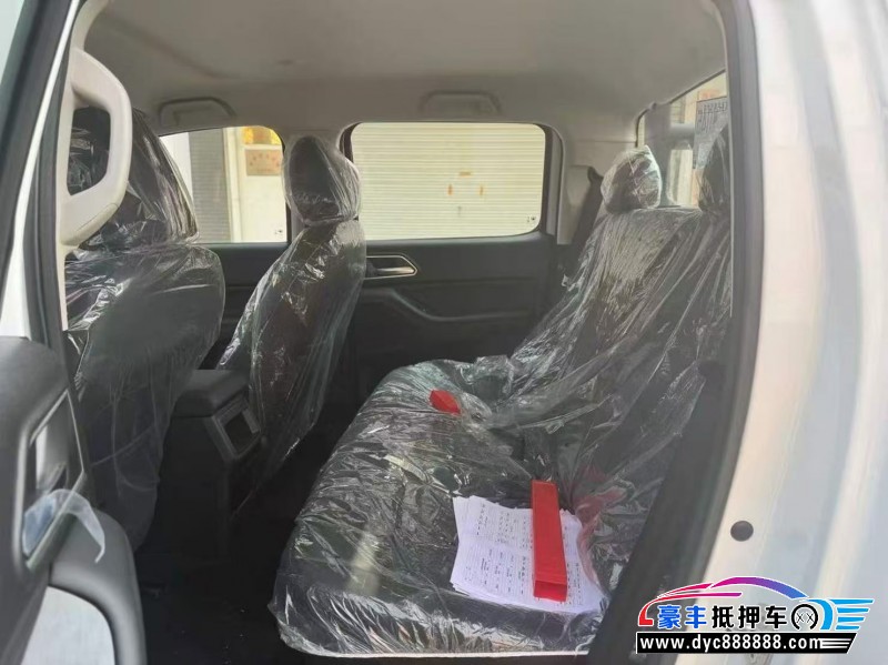 26年长城长城炮轿车抵押车出售