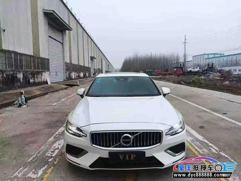20年沃尔沃S60轿车抵押车出售