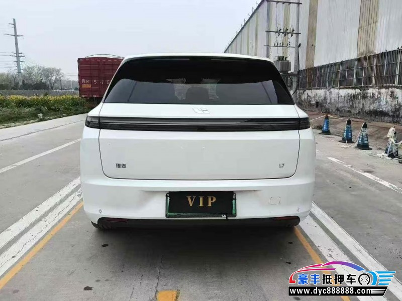 24年理想L7轿车抵押车出售
