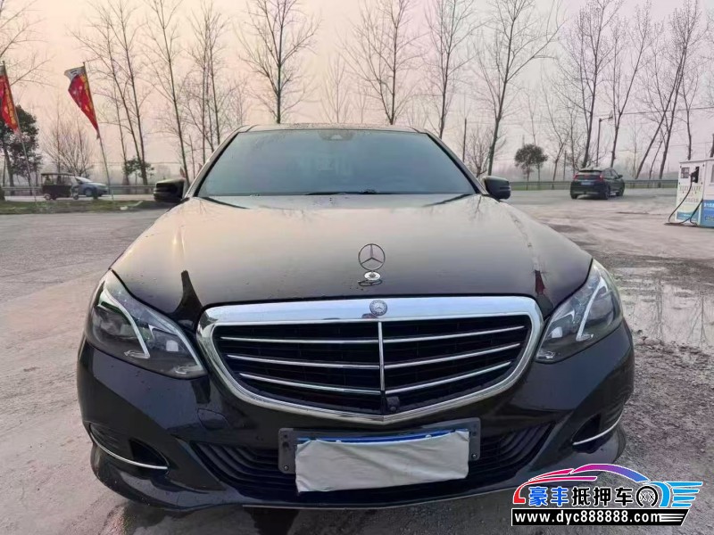 14年奔驰E轿车抵押车出售