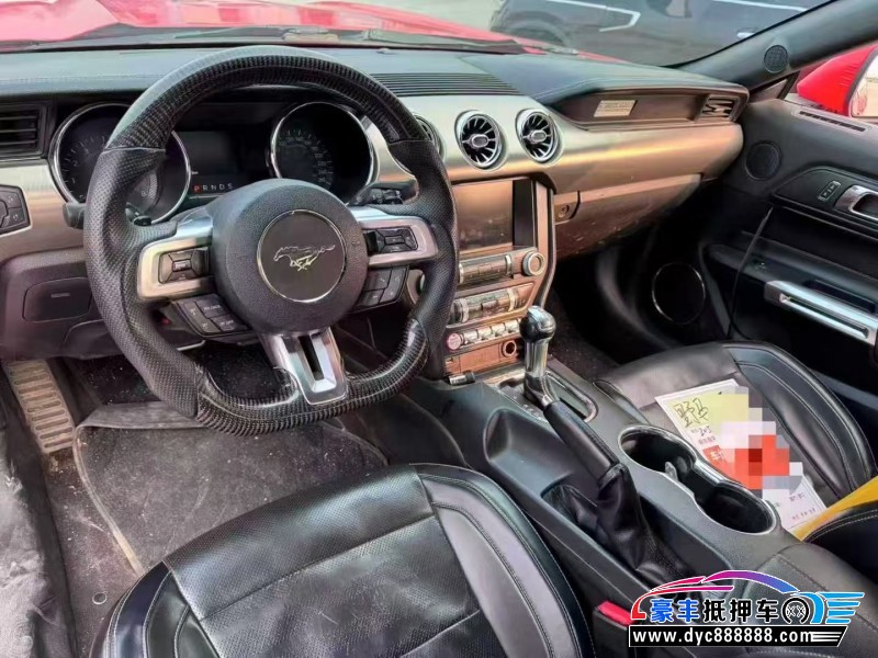 15年福特野马轿车抵押车出售