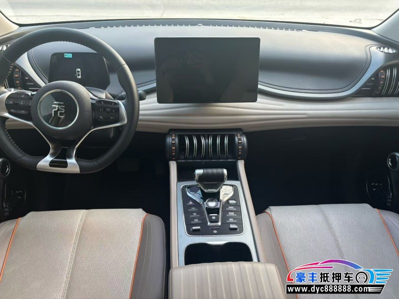 24年比亚迪元轿车抵押车出售