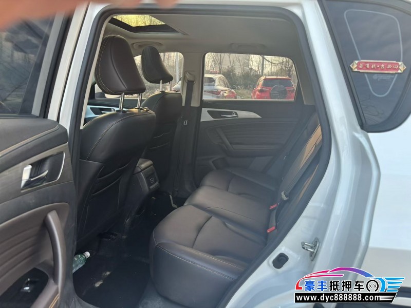 19年长安CS35轿车抵押车出售