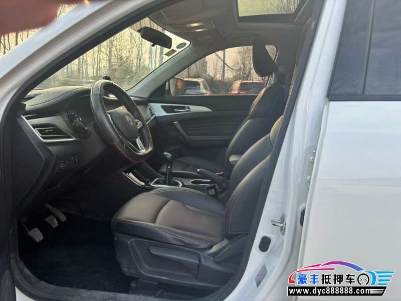 19年长安CS35轿车抵押车出售