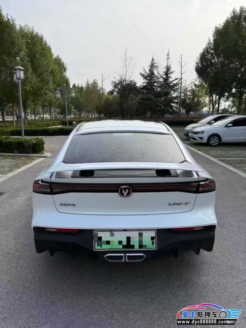 25年长安长安UNI轿车抵押车出售