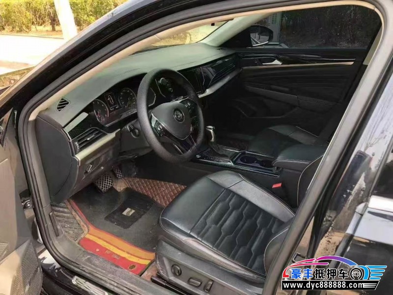 20年大众帕萨特轿车抵押车出售