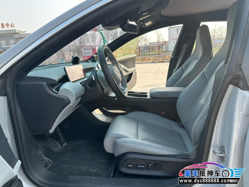 24年蔚来ET5轿车抵押车出售