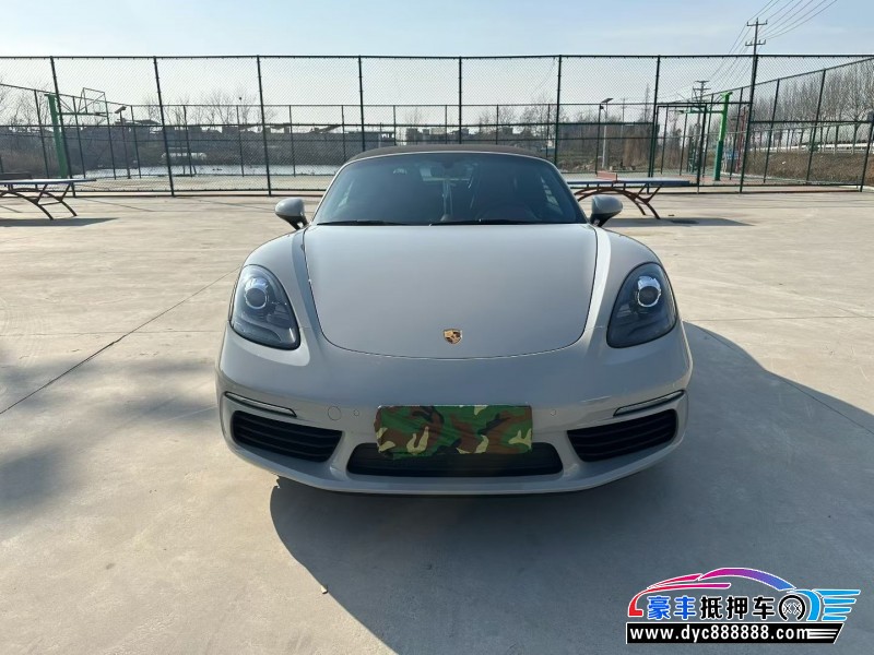 抵押车出售25年保时捷718轿车
