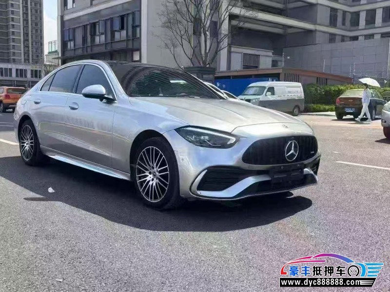 23年奔驰C轿车抵押车出售