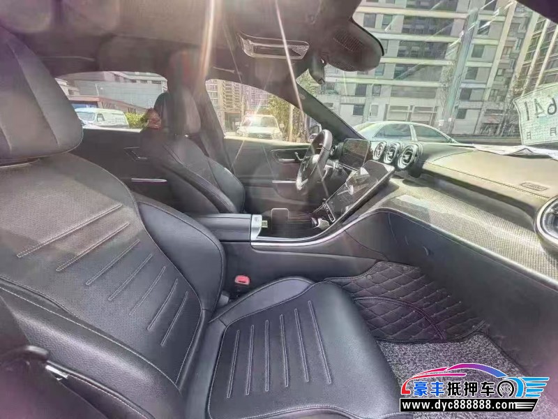 23年奔驰C轿车抵押车出售